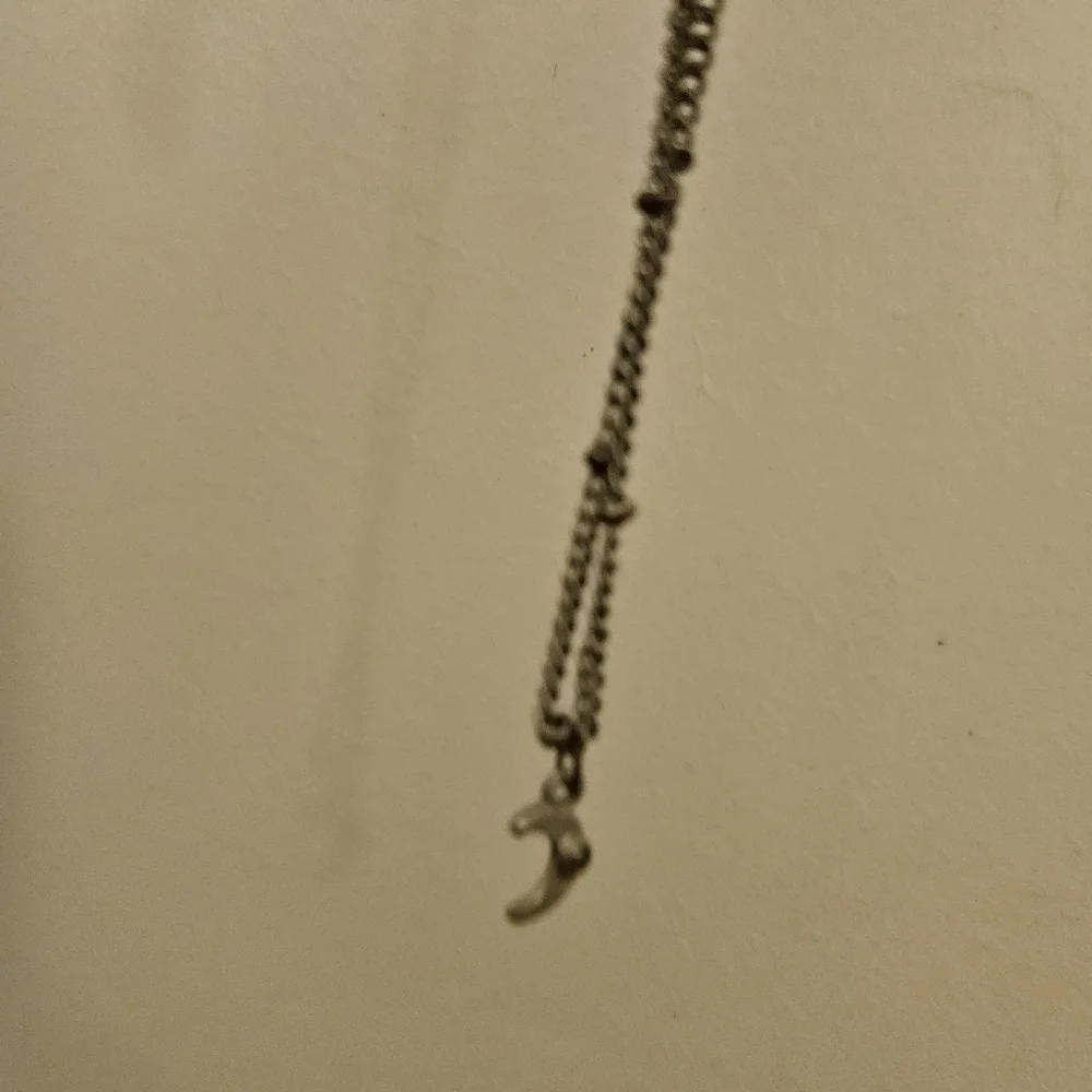 NECKLACE BUNDLE - Picture 4 of 9